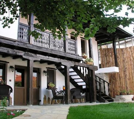Guest Rooms Bela Neda Veliko Tŭrnovo Exterior foto