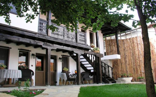 Guest Rooms Bela Neda Veliko Tŭrnovo Exterior foto