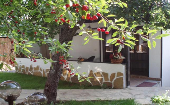 Guest Rooms Bela Neda Veliko Tŭrnovo Exterior foto