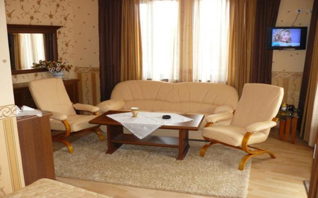 Guest Rooms Bela Neda Veliko Tŭrnovo Quarto foto